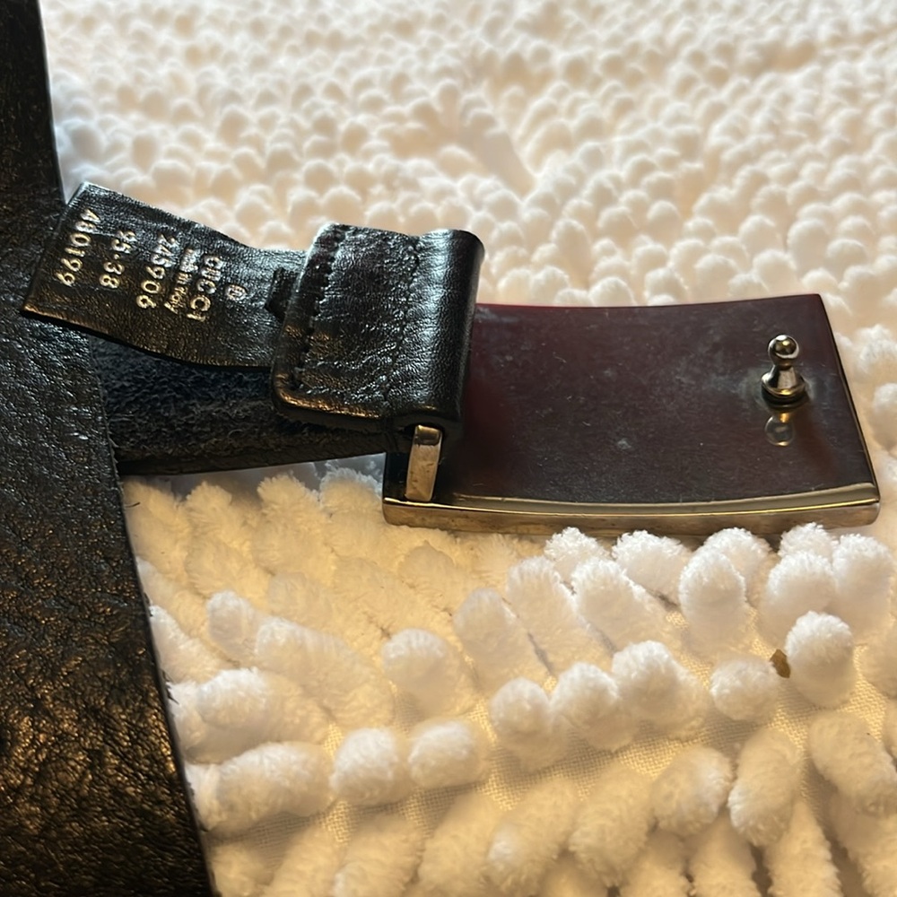 Gucci  Black Belt Rare Vintage with Shiny Silver Buckle - Picture 9 of 12